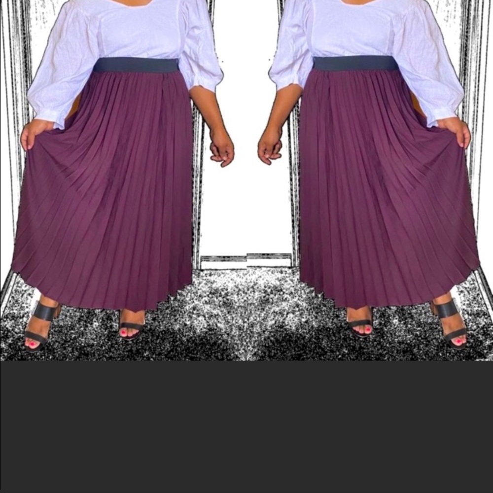 Anthology Burgundy Pleated Maxi Skirt - Sz 20